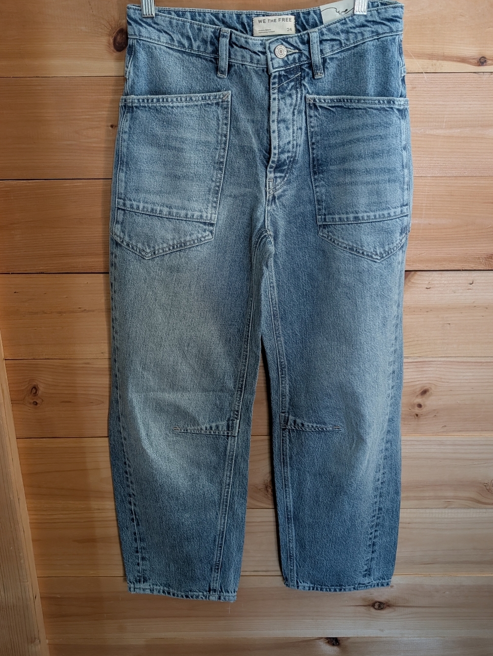 We The Free Minimalist Moxie Jeans , NWT, Retail 128, Size 24 - Picture 3 of 3